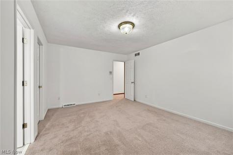29008 Uxbridge Drive Willowick OH 44095