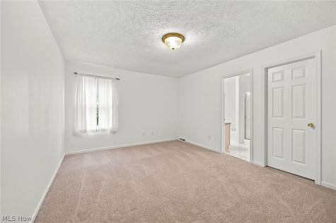 29008 Uxbridge Drive Willowick OH 44095