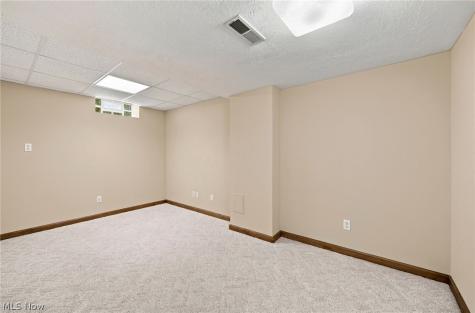 29008 Uxbridge Drive Willowick OH 44095