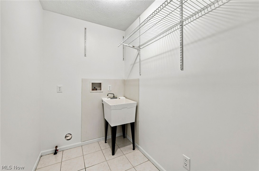 29008 Uxbridge Drive Willowick OH 44095