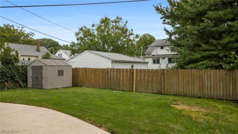 29008 Uxbridge Drive Willowick OH 44095