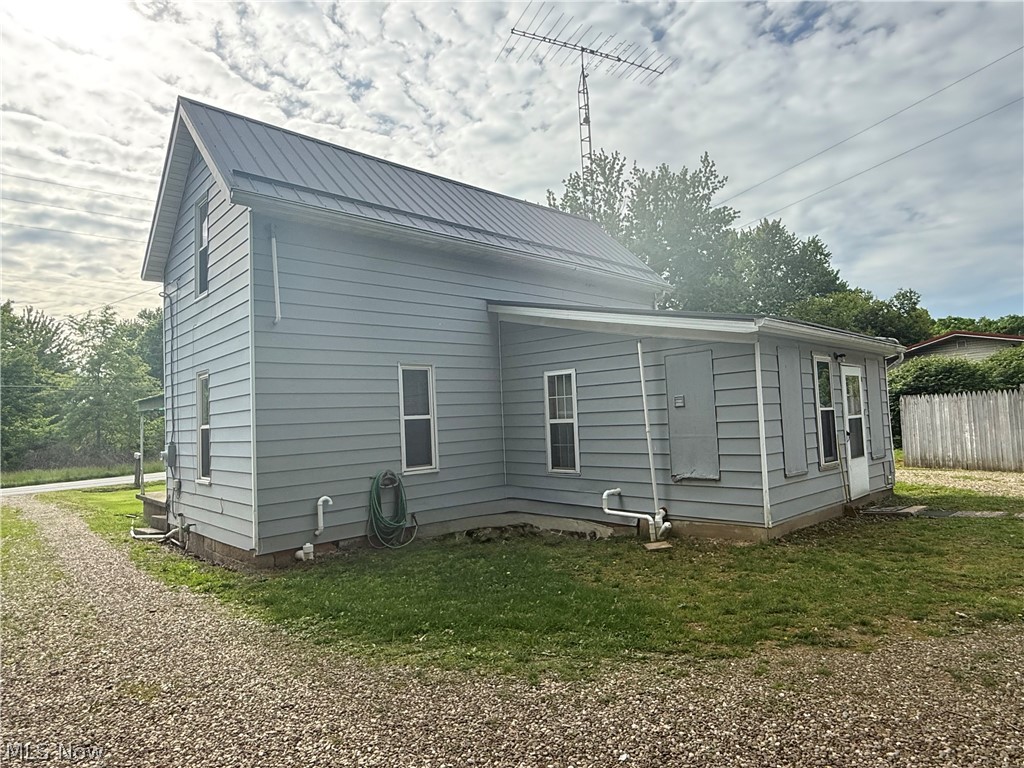 61148 Oakwood Road Byesville OH 43723