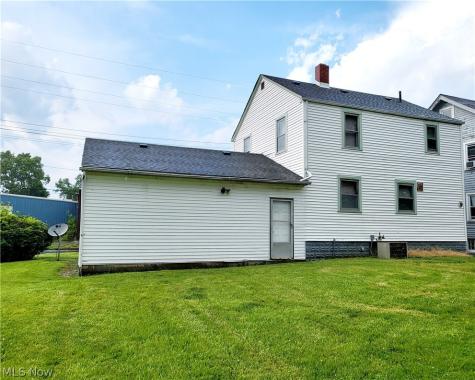 1059 W 14th Street Lorain OH 44052