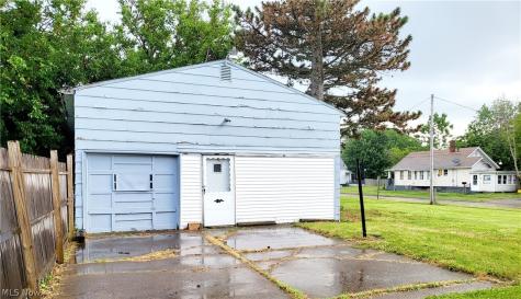 1059 W 14th Street Lorain OH 44052
