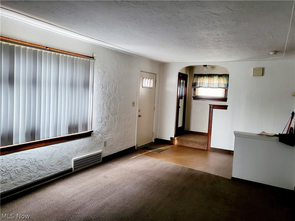 1059 W 14th Street Lorain OH 44052