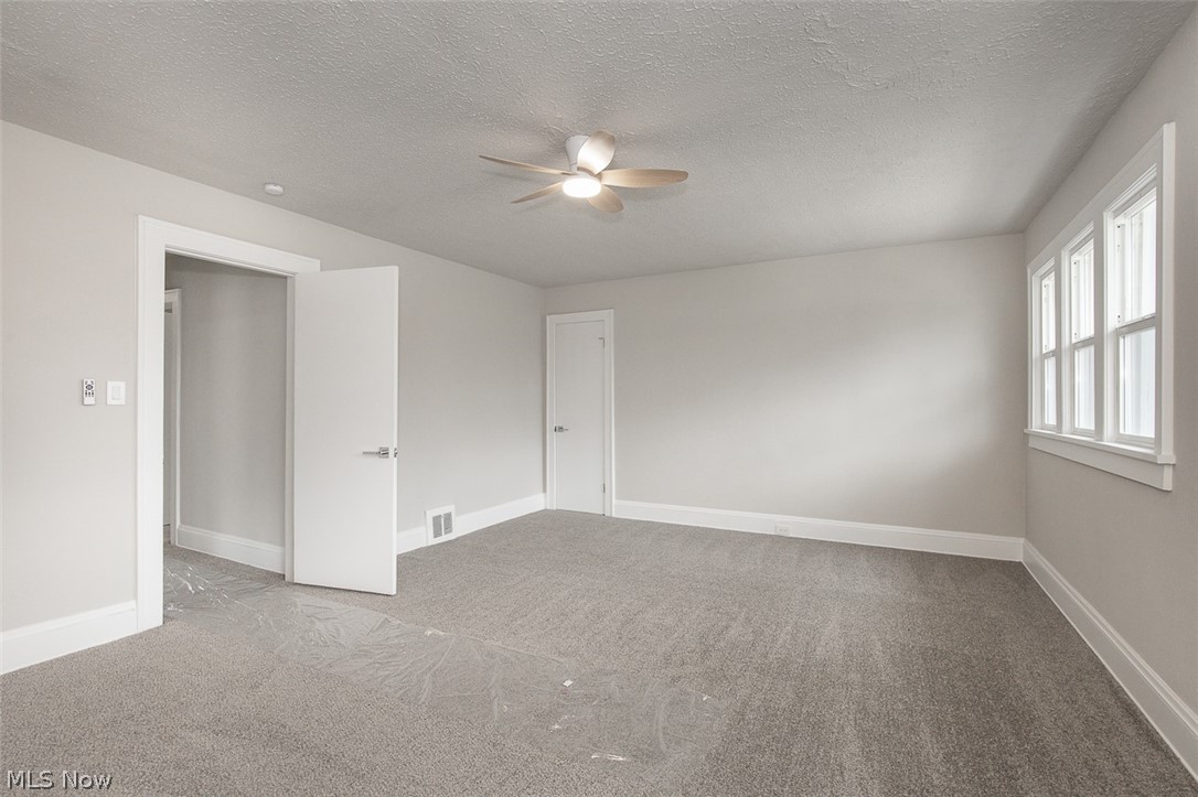 4940 E 106th Street Garfield Heights OH 44125