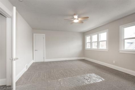 4940 E 106th Street Garfield Heights OH 44125