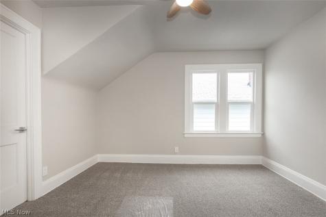 4940 E 106th Street Garfield Heights OH 44125