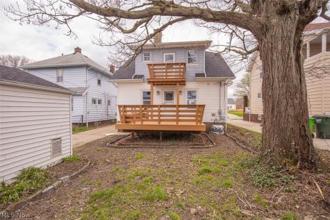 4940 E 106th Street Garfield Heights OH 44125