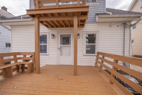 4940 E 106th Street Garfield Heights OH 44125