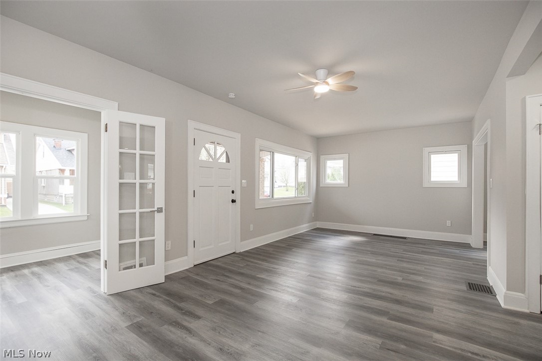 4940 E 106th Street Garfield Heights OH 44125