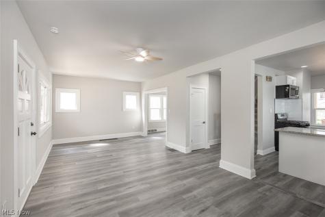 4940 E 106th Street Garfield Heights OH 44125