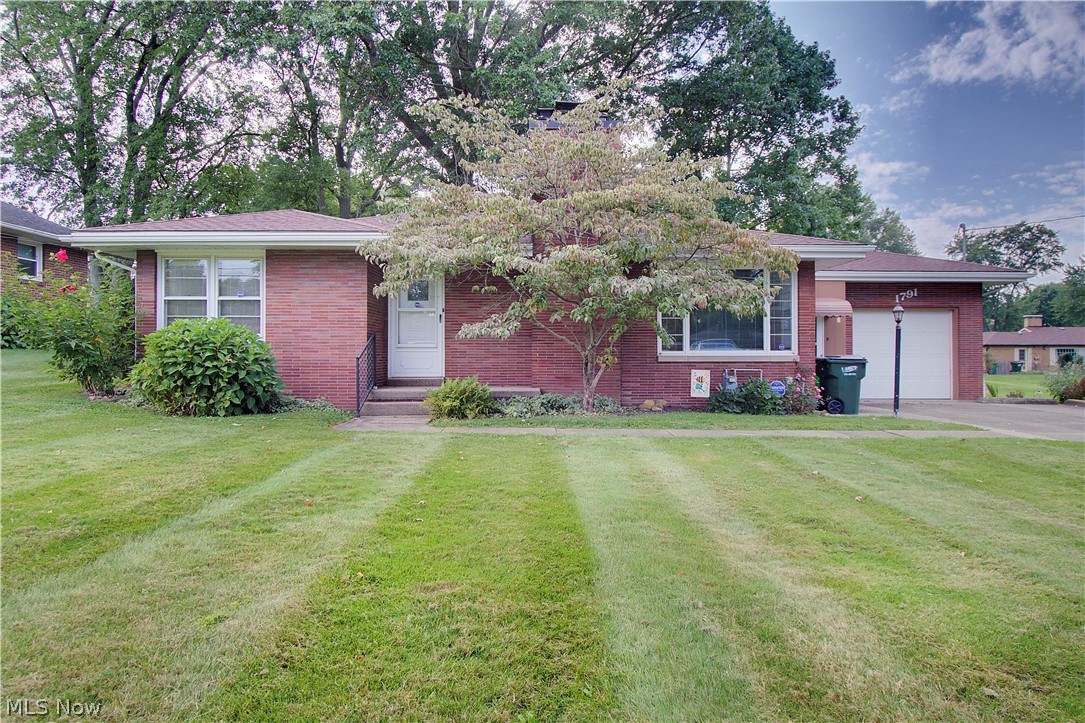 1791 Federal Avenue Alliance OH 44601