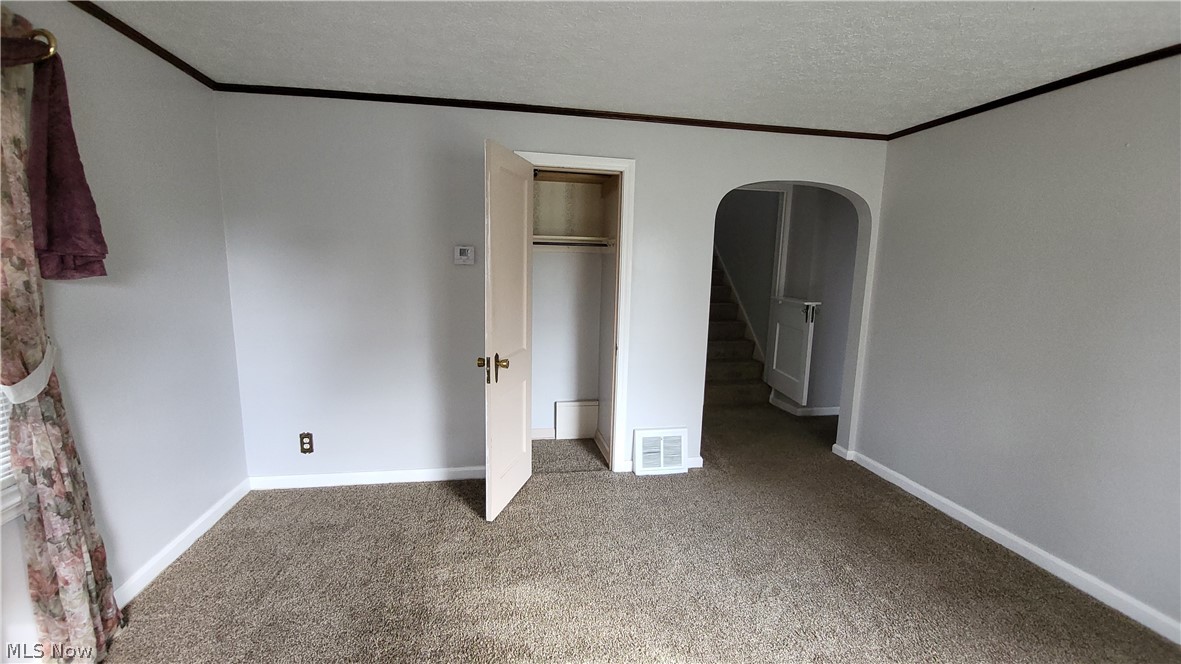 2520 Daleford Avenue NE Canton OH 44705