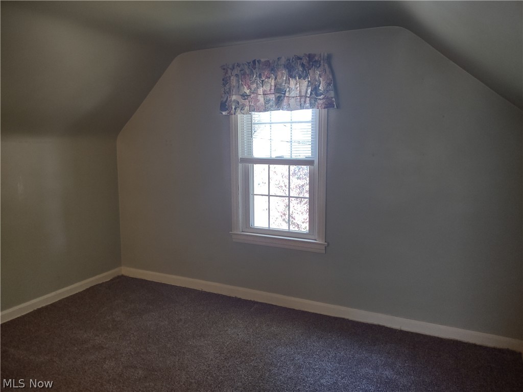 2520 Daleford Avenue NE Canton OH 44705