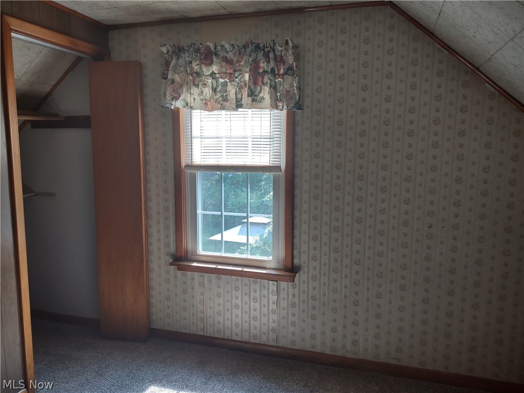 2520 Daleford Avenue NE Canton OH 44705