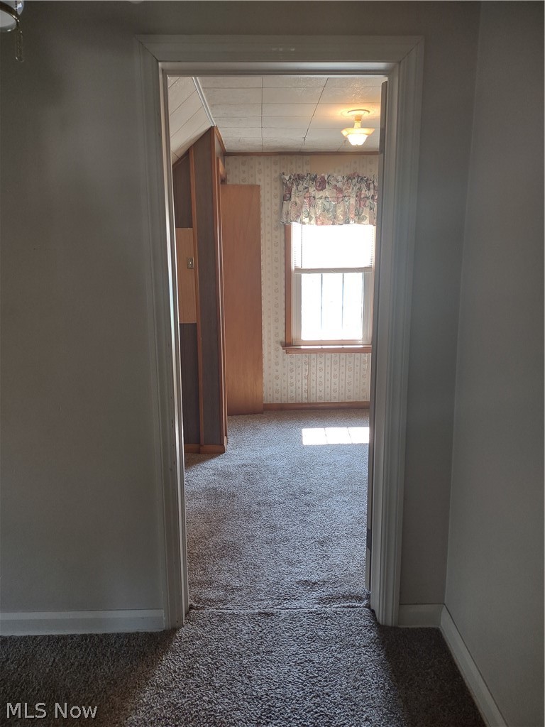 2520 Daleford Avenue NE Canton OH 44705