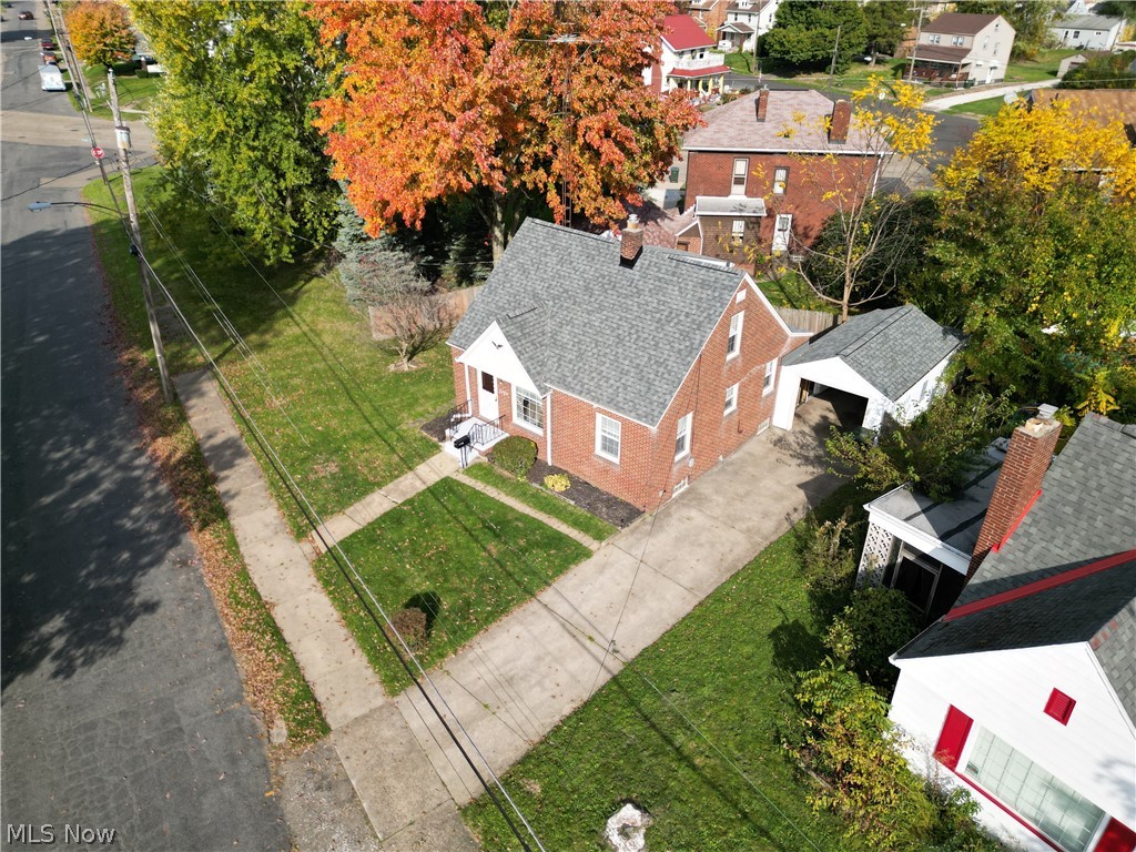 2520 Daleford Avenue NE Canton OH 44705