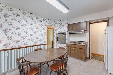 7635 Tamiami Drive Parma OH 44134