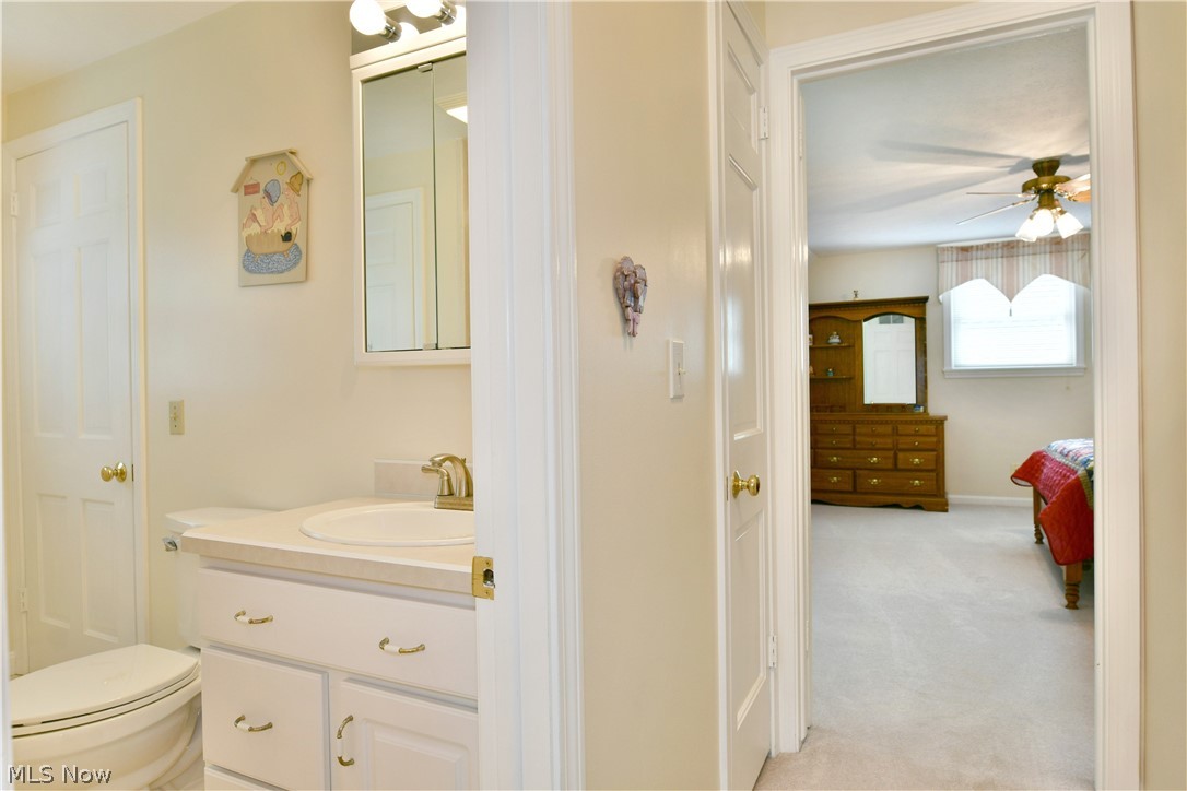 224 Old Oak Drive Cortland OH 44410