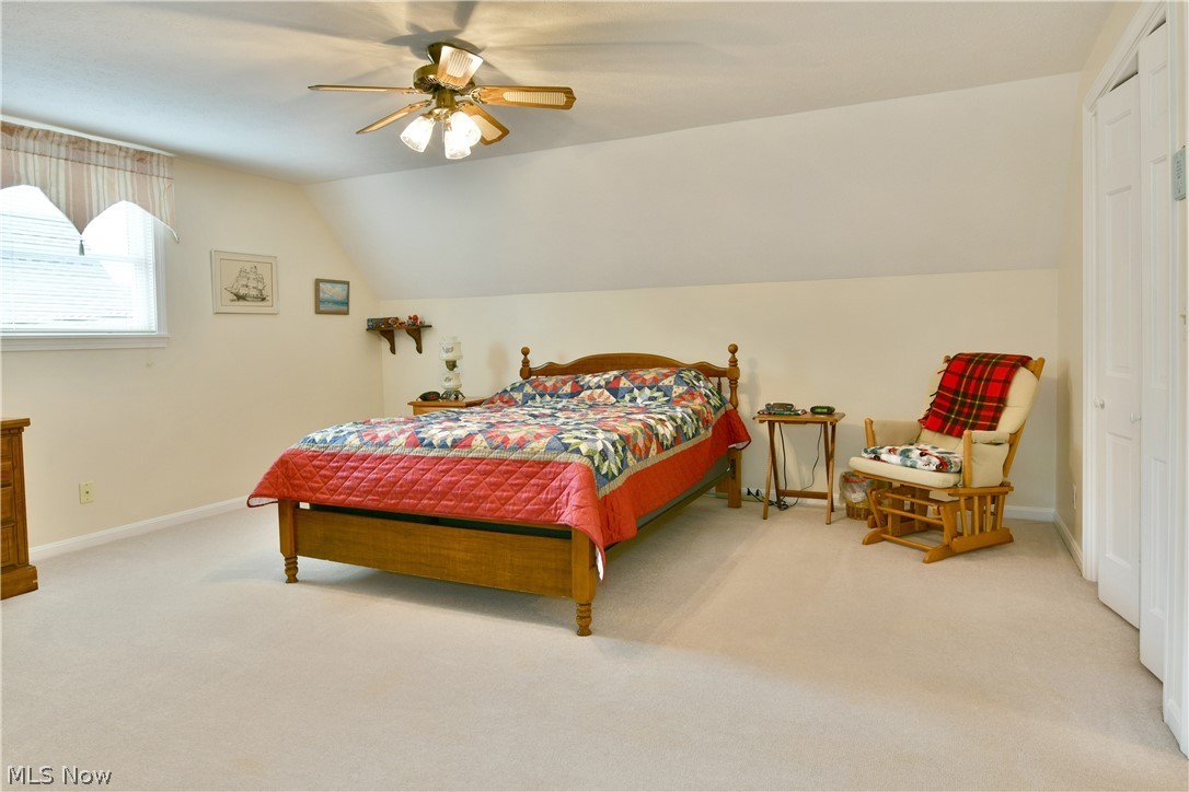224 Old Oak Drive Cortland OH 44410