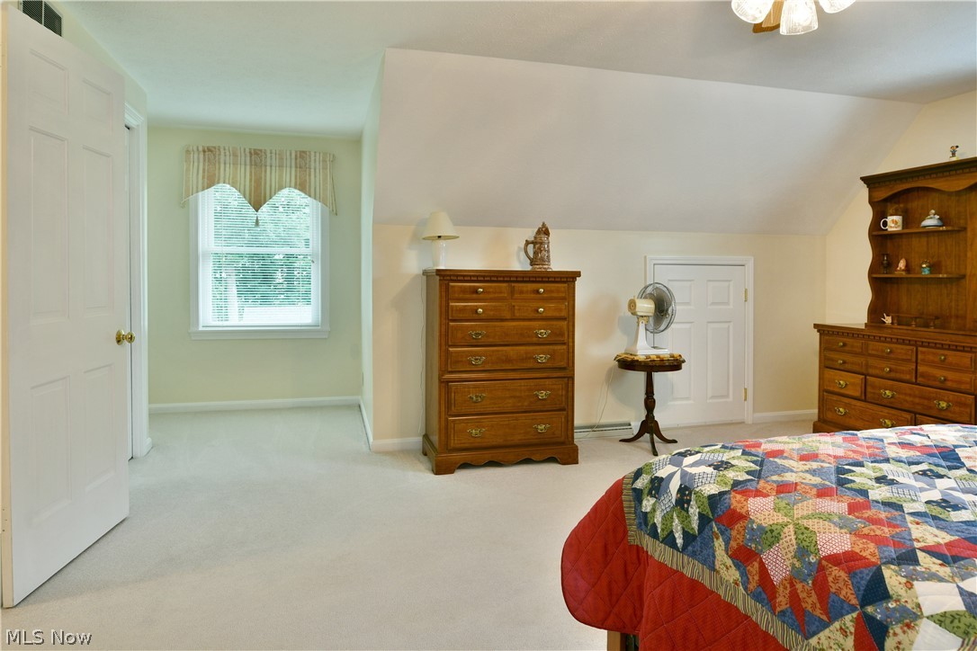 224 Old Oak Drive Cortland OH 44410