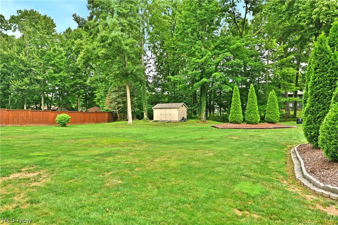 224 Old Oak Drive Cortland OH 44410