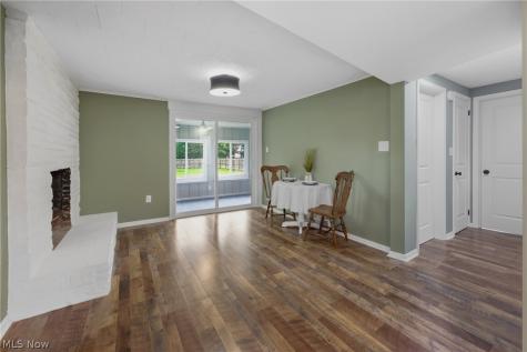 712 Mcdaniel Avenue Minerva OH 44657