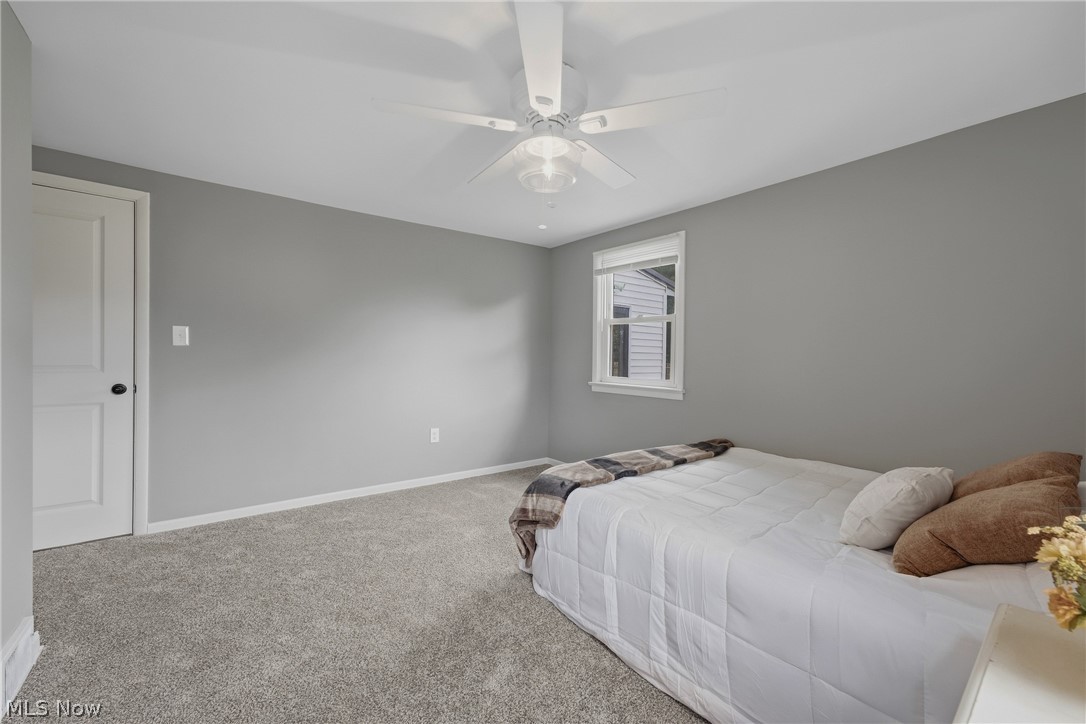 712 Mcdaniel Avenue Minerva OH 44657