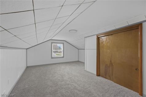 712 Mcdaniel Avenue Minerva OH 44657