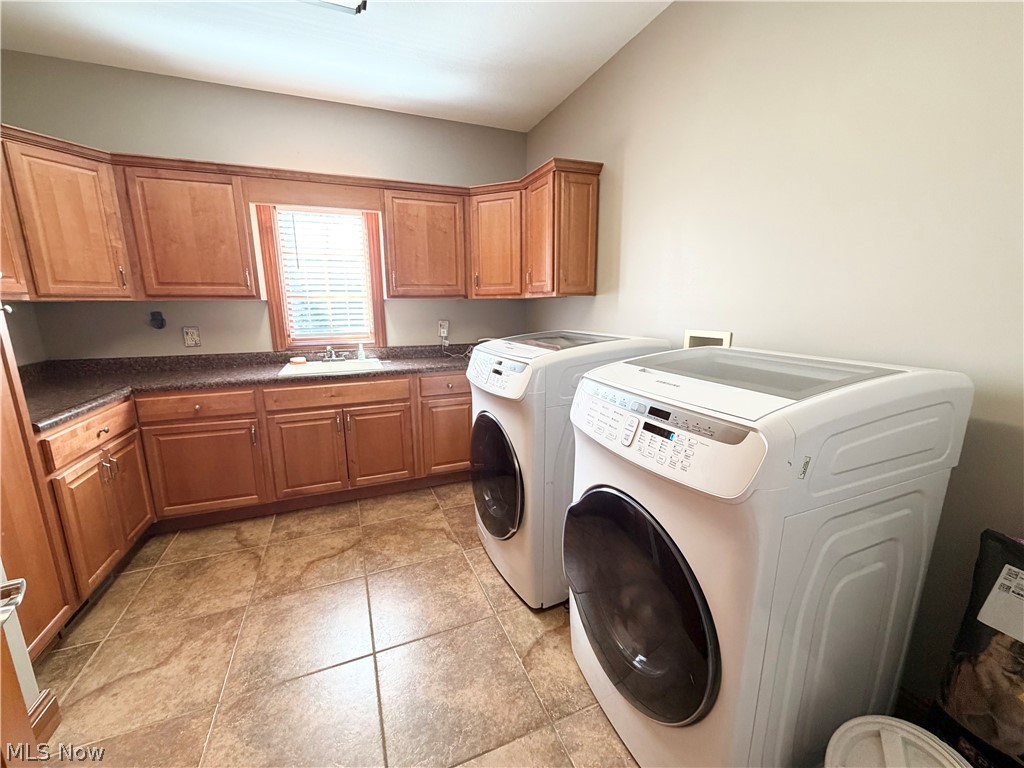 8905 South Street Warren OH 44484