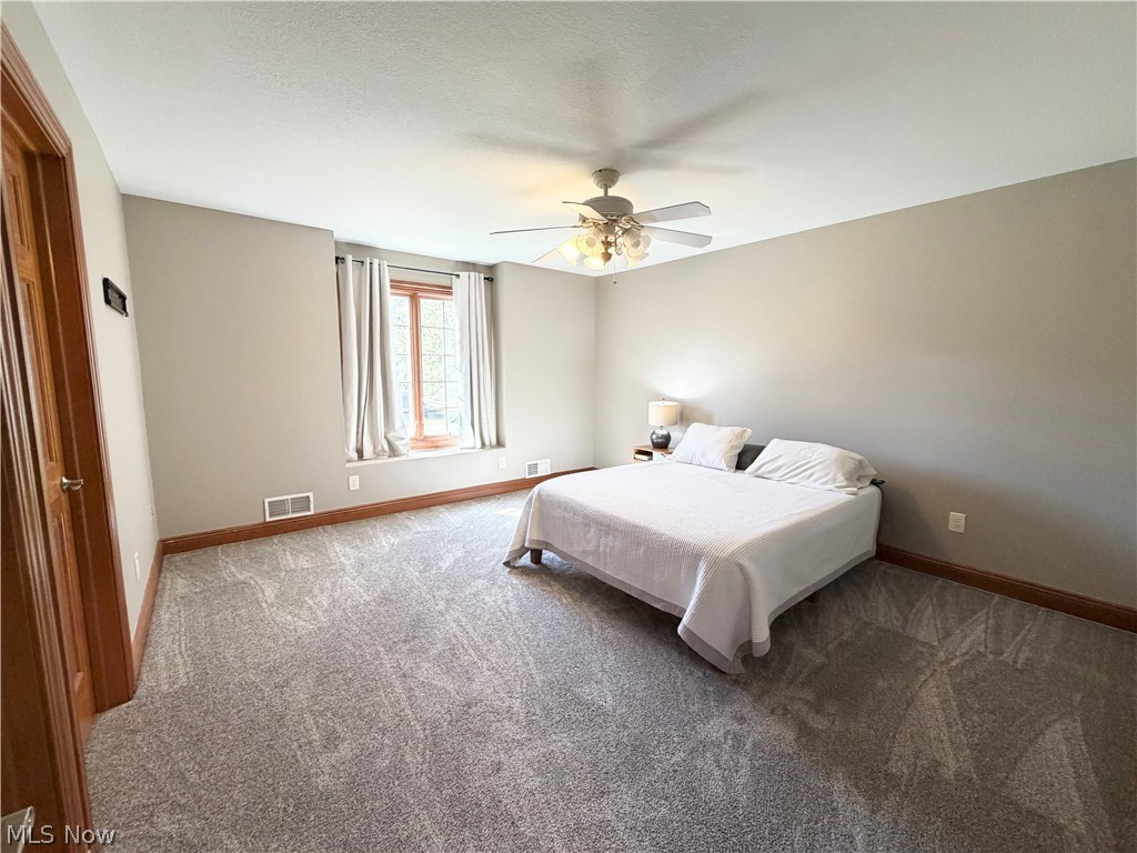 8905 South Street Warren OH 44484