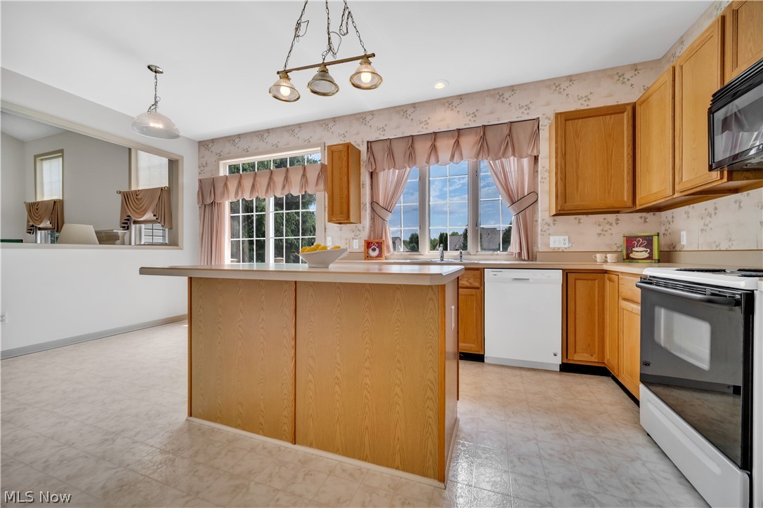 615 Continental Drive Northfield OH 44067