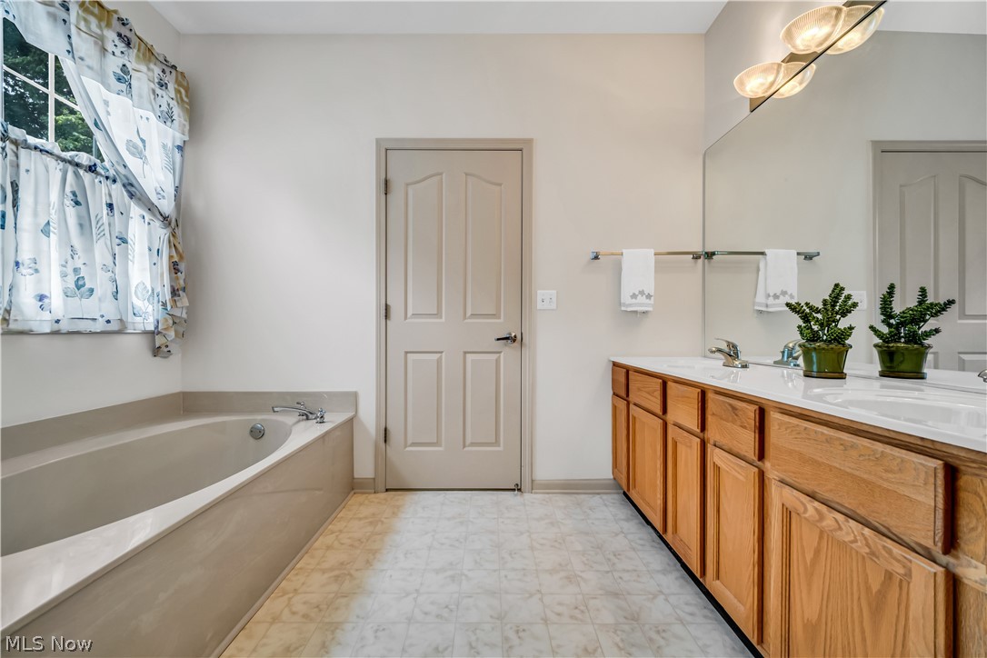 615 Continental Drive Northfield OH 44067