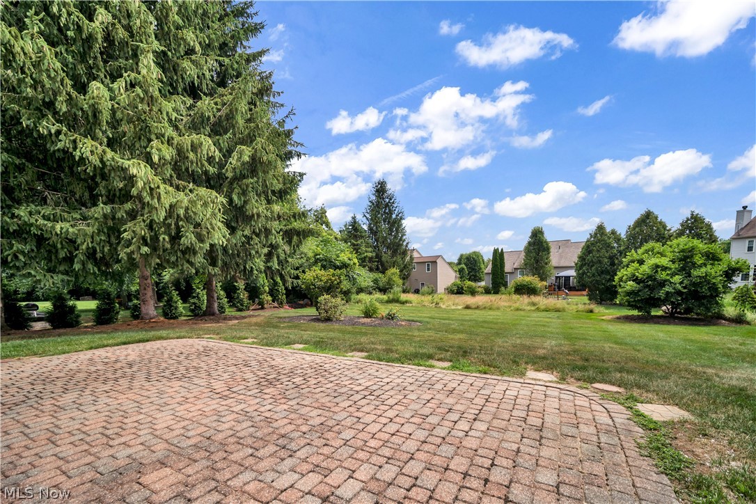 615 Continental Drive Northfield OH 44067