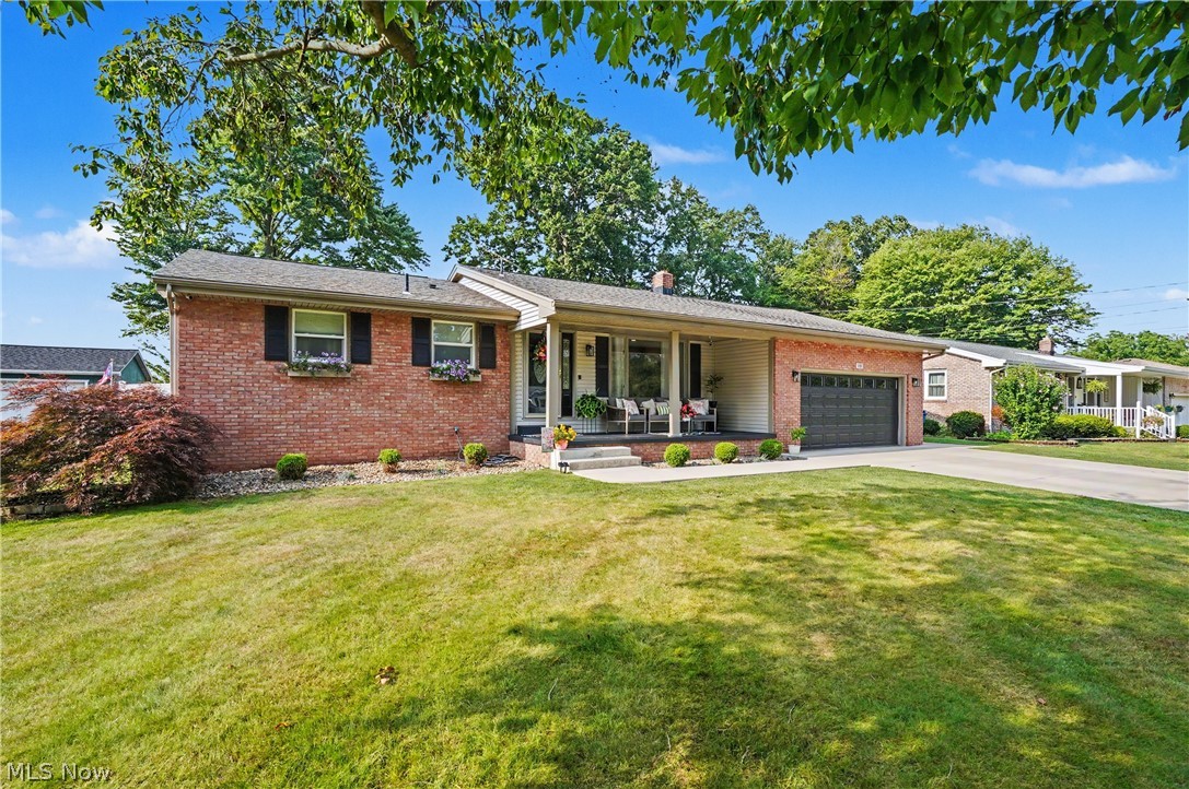 118 Robinwood Drive New Middletown OH 44442