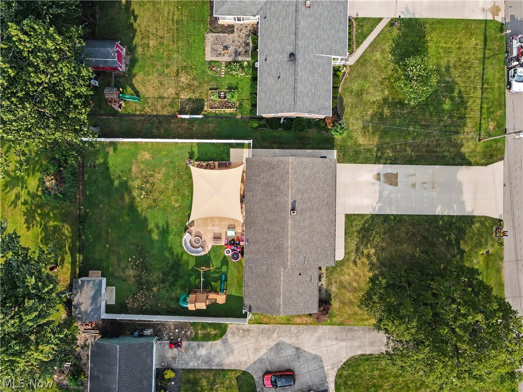 118 Robinwood Drive New Middletown OH 44442