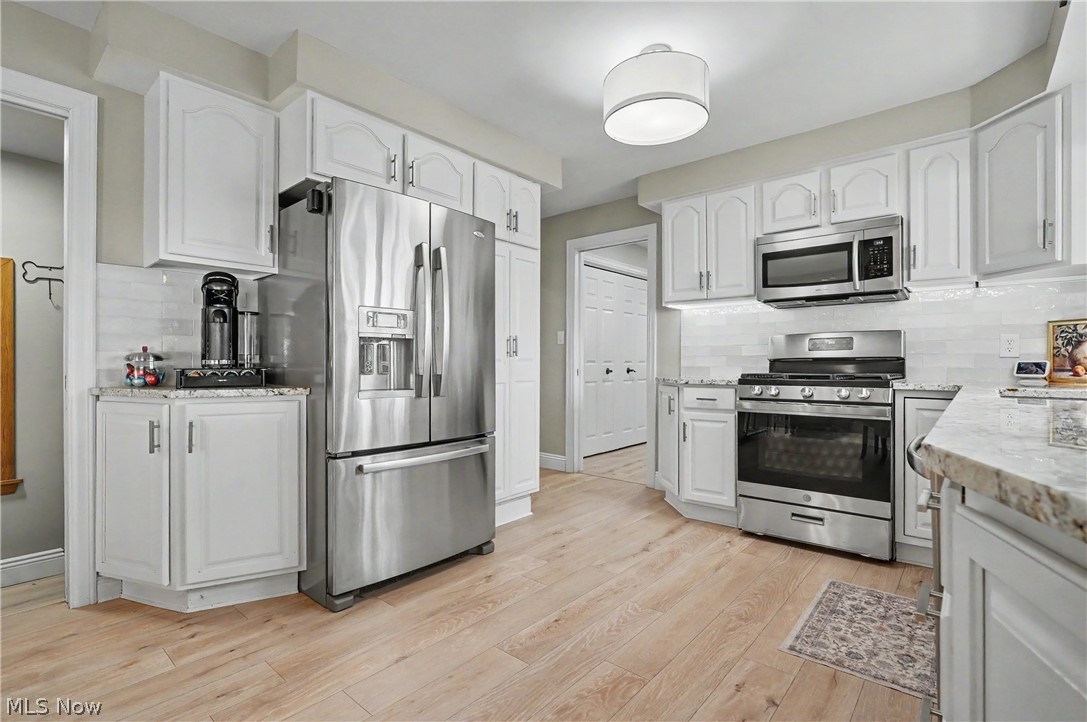 118 Robinwood Drive New Middletown OH 44442