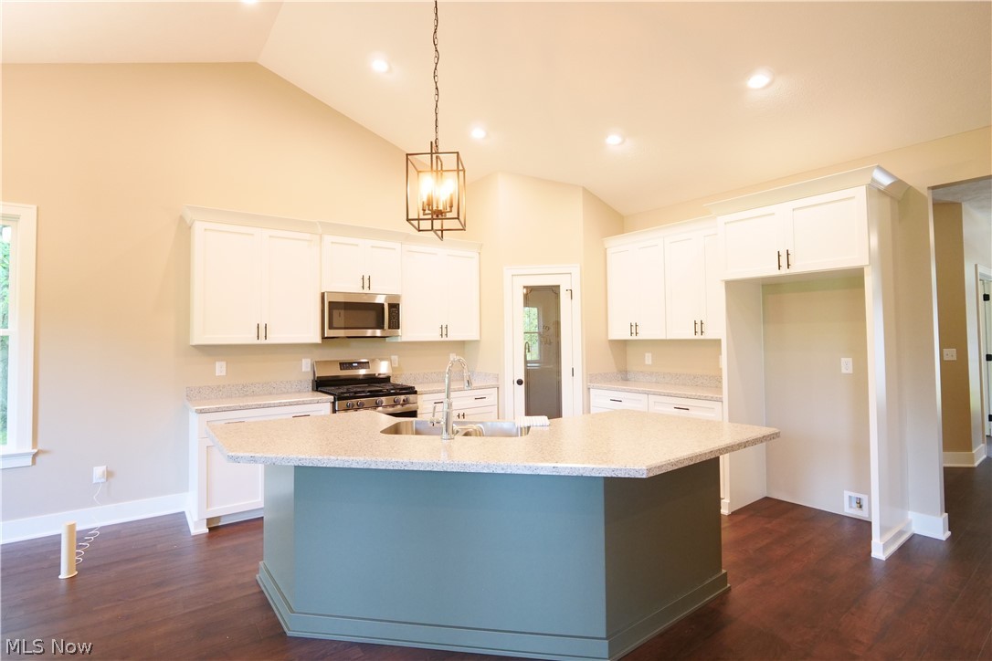 1227 Bell Road Cuyahoga Heights OH 44022