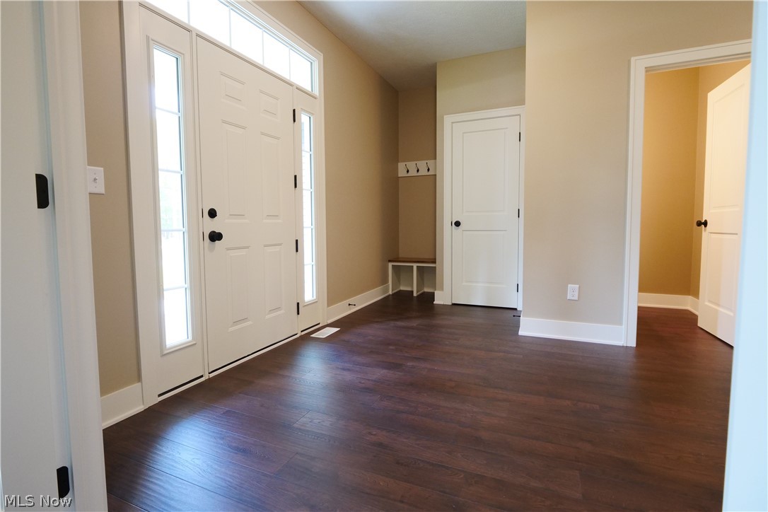 1227 Bell Road Cuyahoga Heights OH 44022