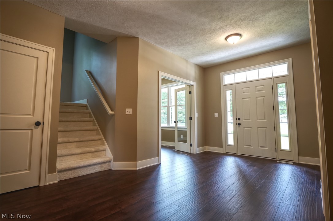 1227 Bell Road Cuyahoga Heights OH 44022