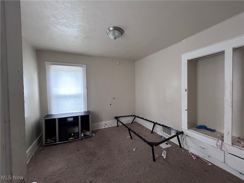 837 Yale Street Akron OH 44311