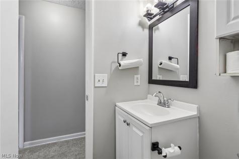 8278 Dallas Drive Mentor OH 44060