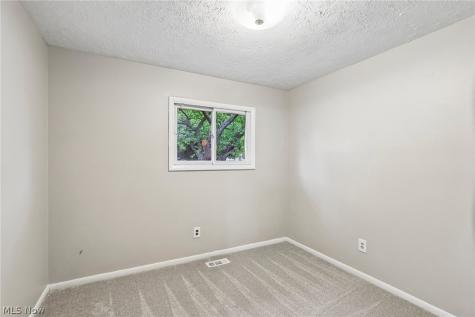 8278 Dallas Drive Mentor OH 44060
