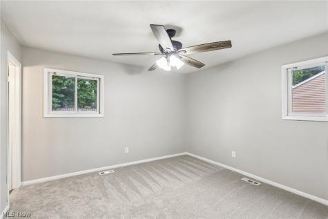 8278 Dallas Drive Mentor OH 44060