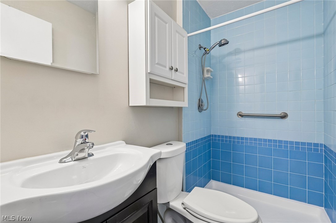 8278 Dallas Drive Mentor OH 44060