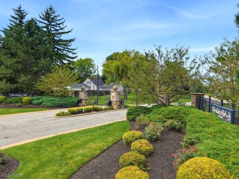 159 Seaborn Drive Willowick OH 44095