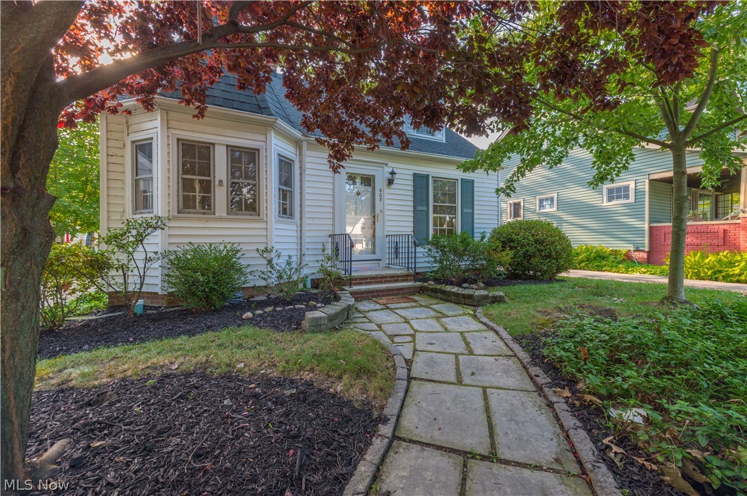 607 Humiston Drive Bay Village OH 44140