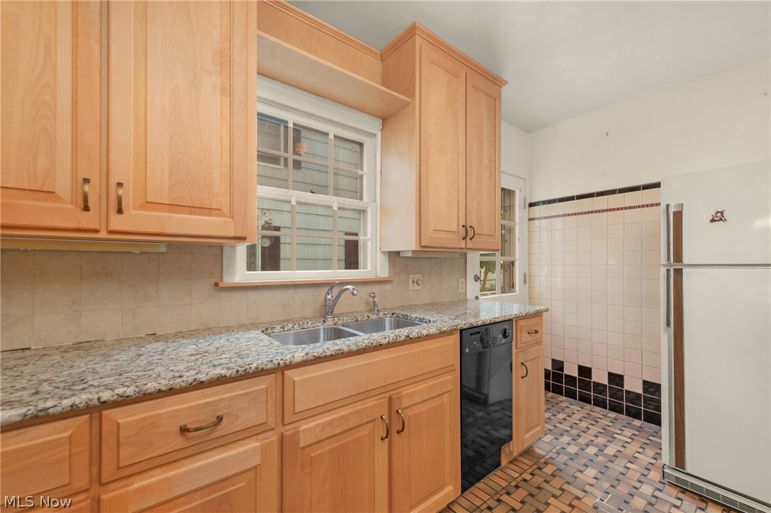 607 Humiston Drive Bay Village OH 44140