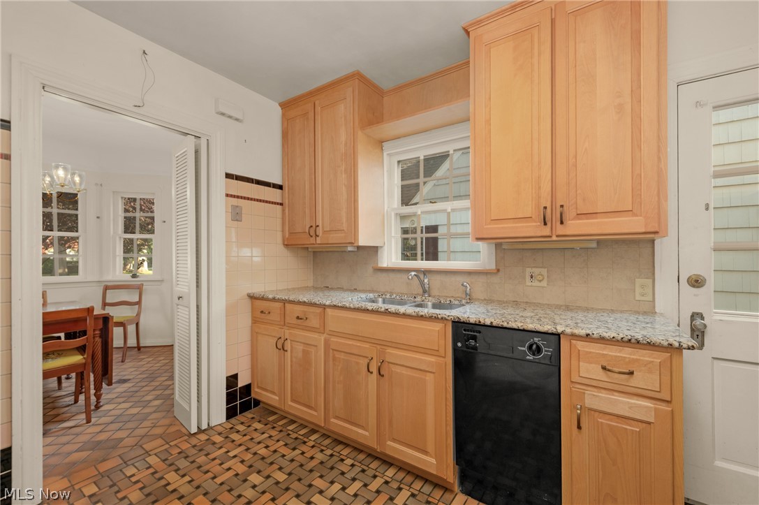 607 Humiston Drive Bay Village OH 44140